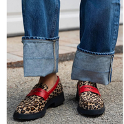 Geneva Mocassins léopard à détails rouges