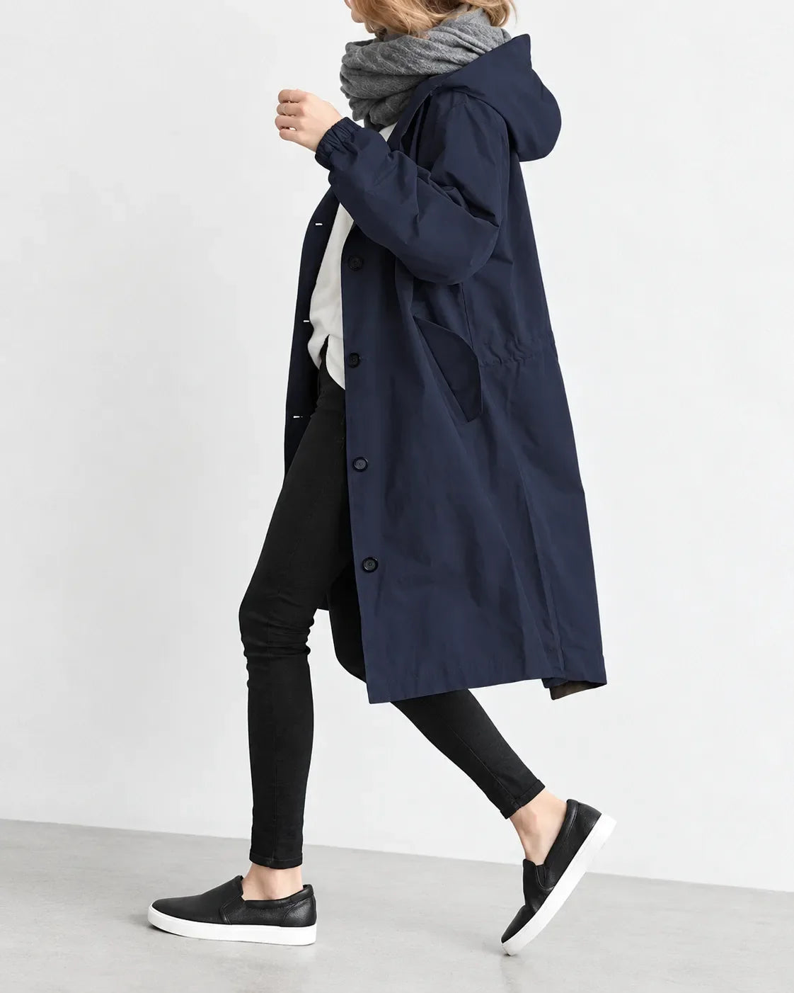Maisie | Manteau oversize à capuche et boutonnage devant