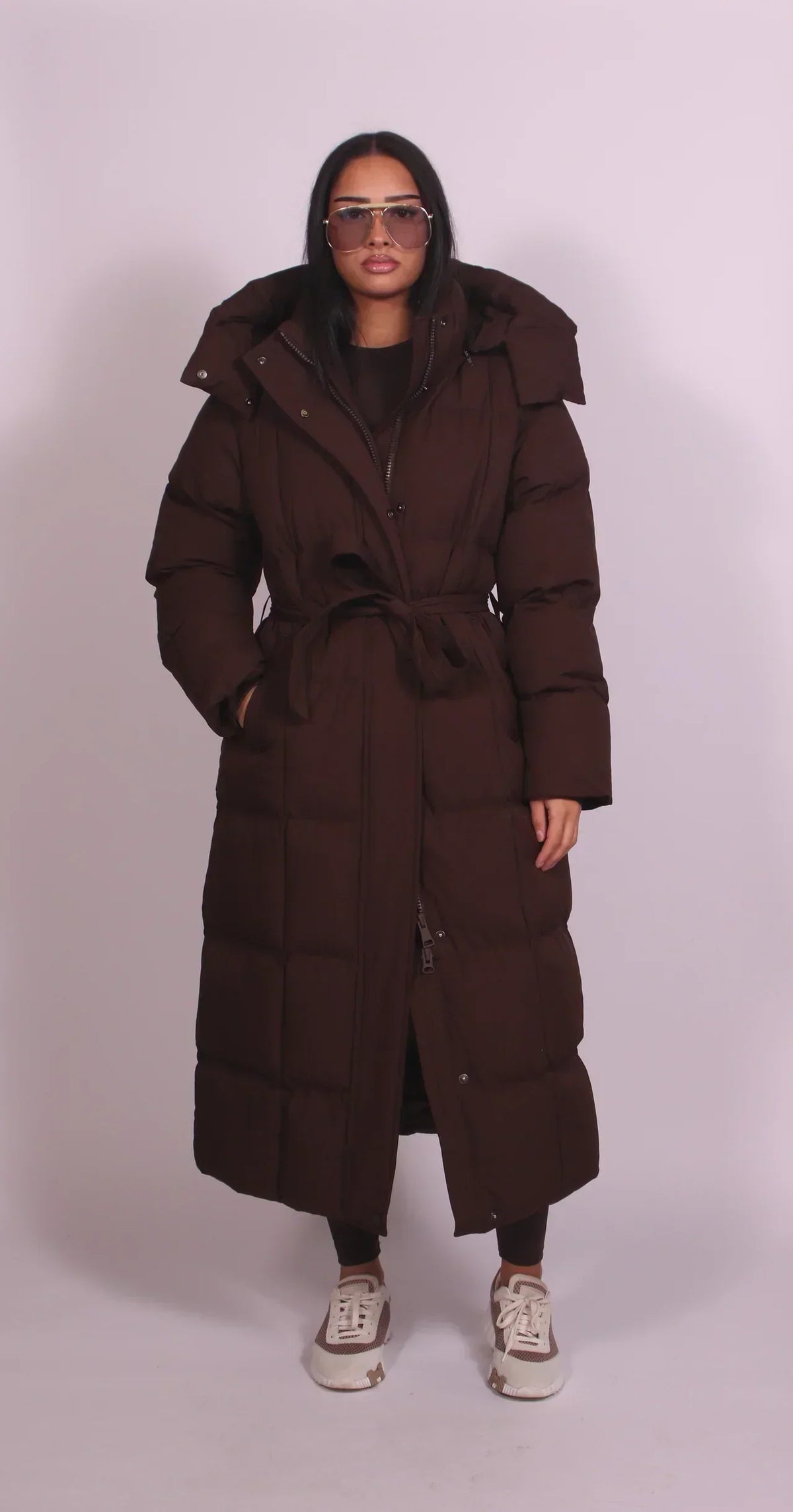 Amina | Manteau doudoune long à ceinture