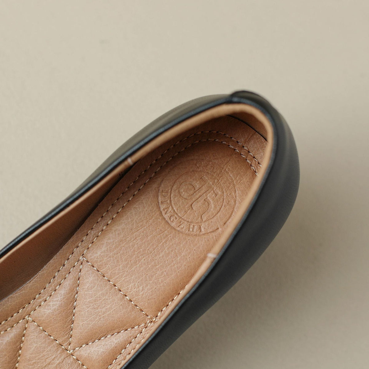 Elara | Talons en Cuir