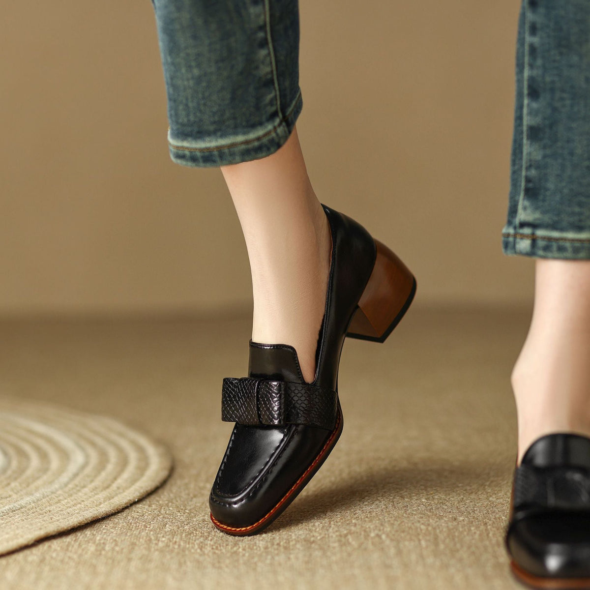 Velmora | Talons en Cuir