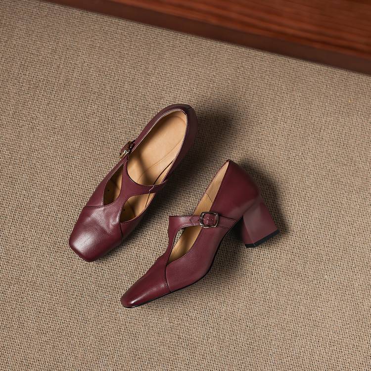Caelia | Talons en Cuir