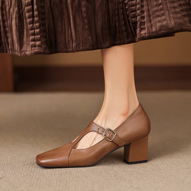 Caelia | Talons en Cuir