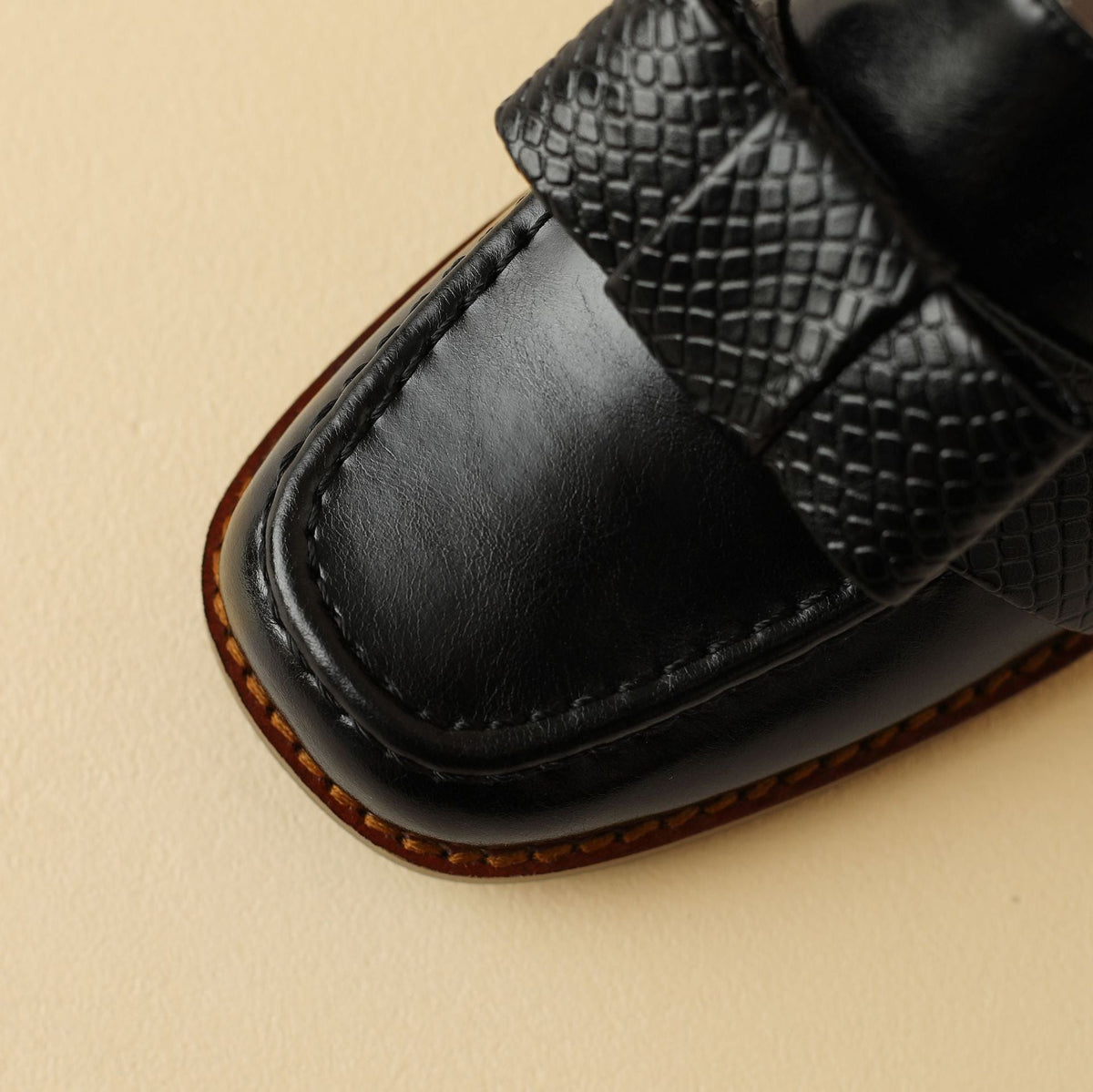 Velmora | Talons en Cuir