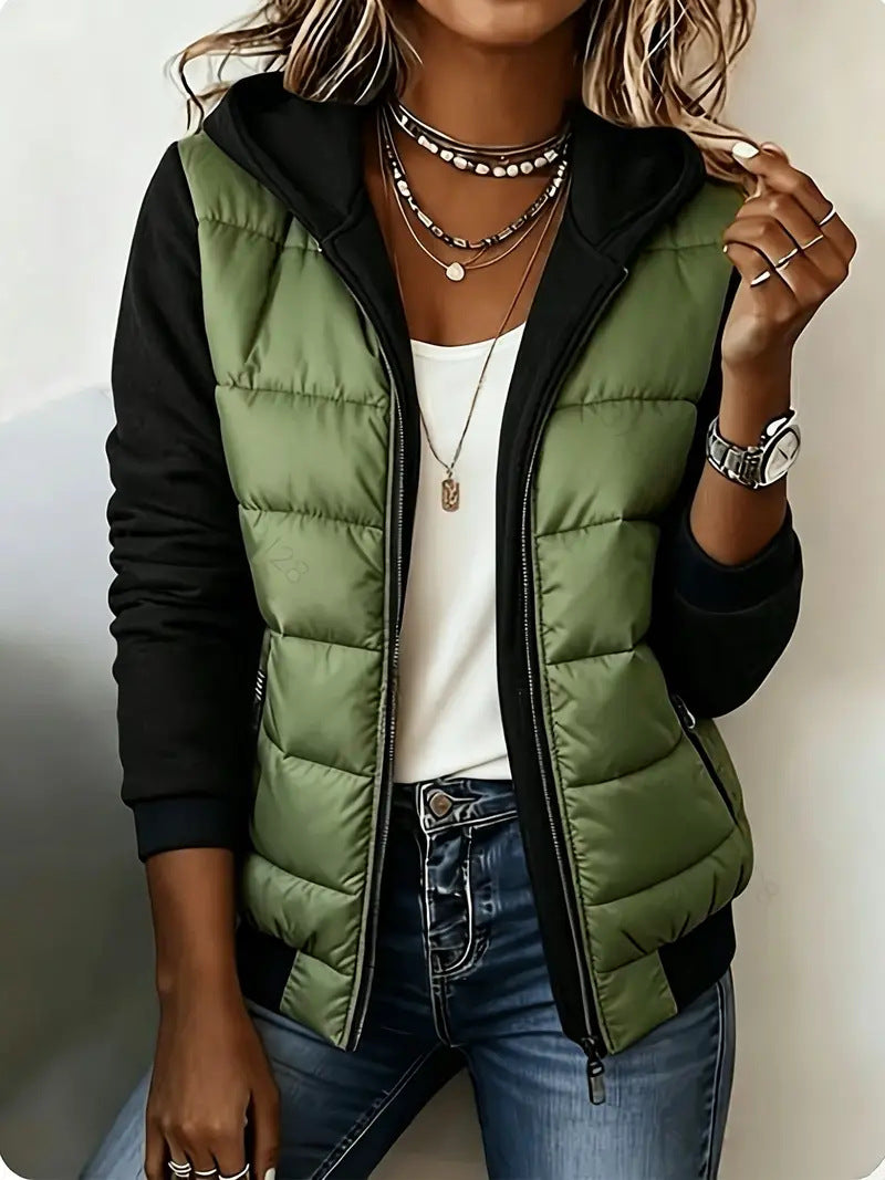 Nina – Veste matelassée colorblock à capuche