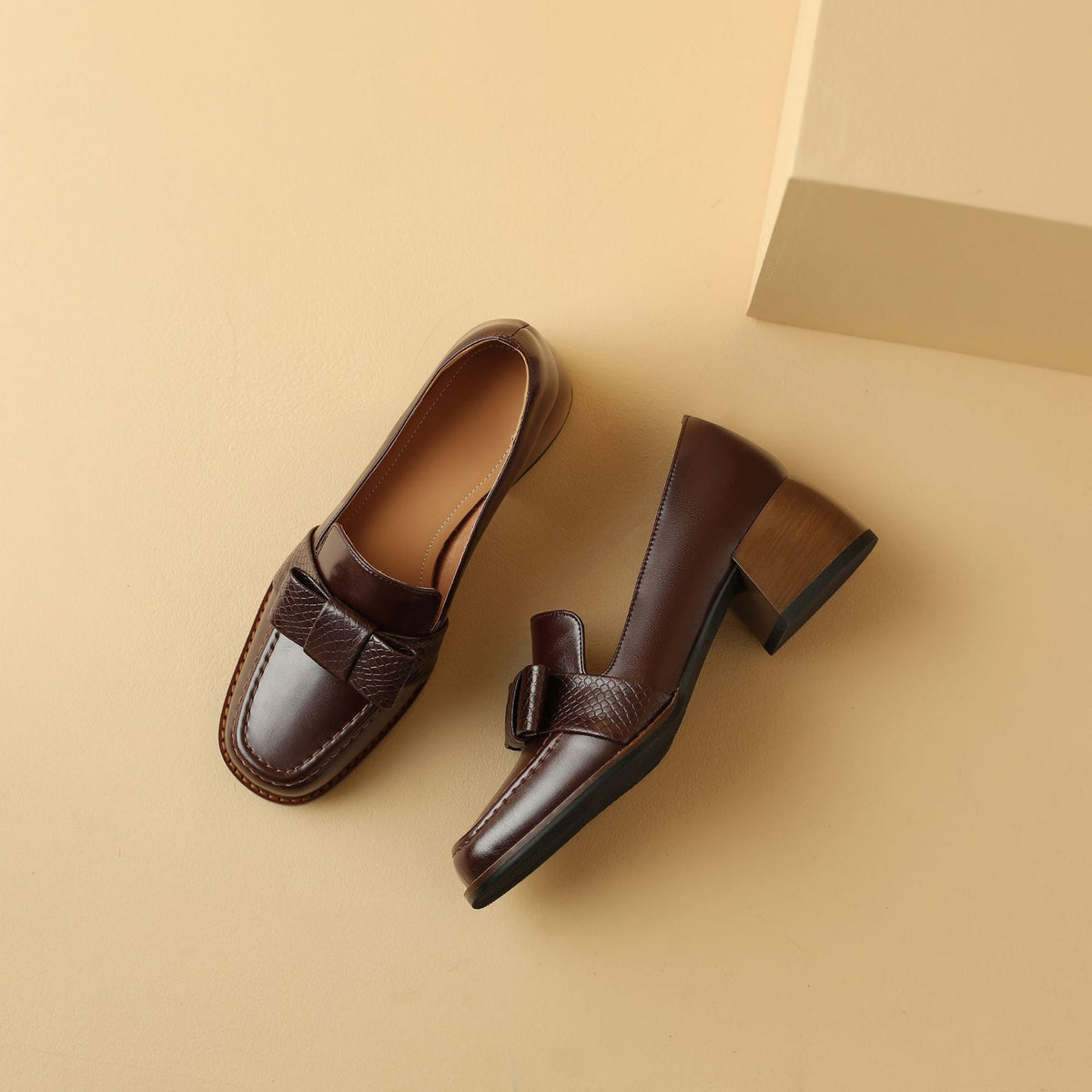 Velmora | Talons en Cuir