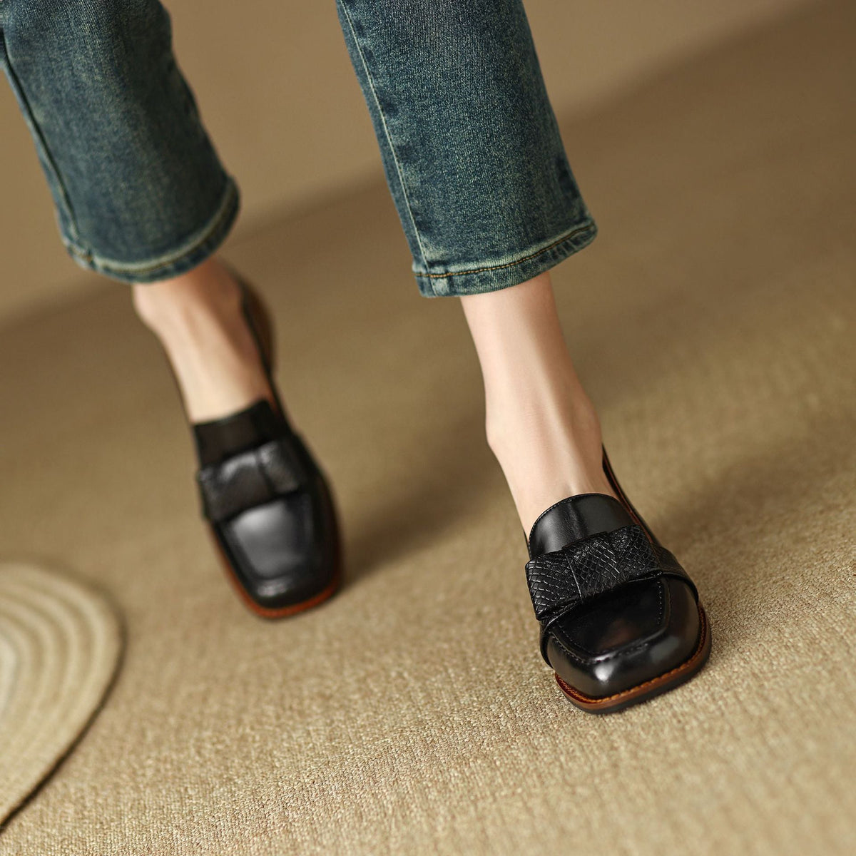 Velmora | Talons en Cuir