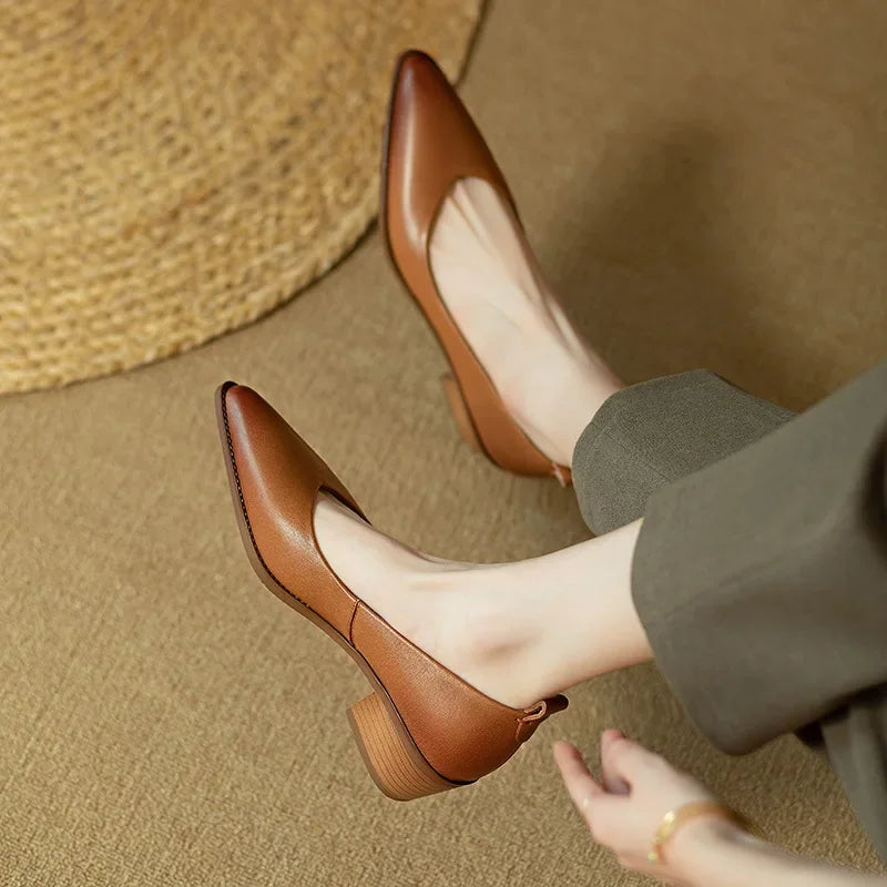 DELAUNAY | Escarpins Épurés Talon Bloc Manon