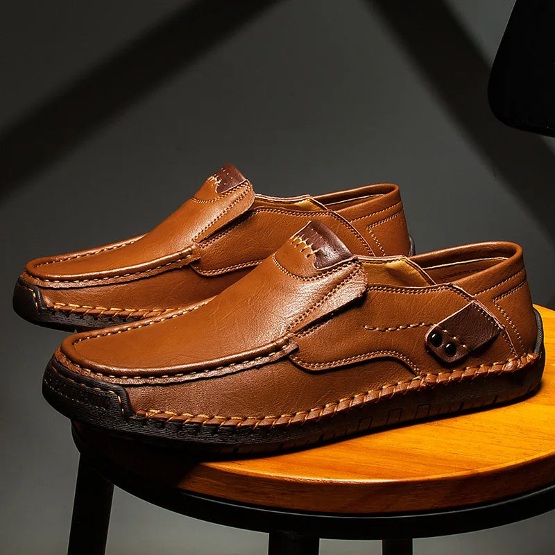 MOCASSINS CLASSIQUES EN CUIR POUR HOMMES