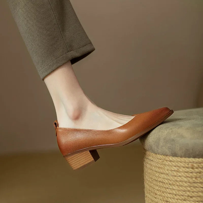 DELAUNAY | Escarpins Épurés Talon Bloc Manon