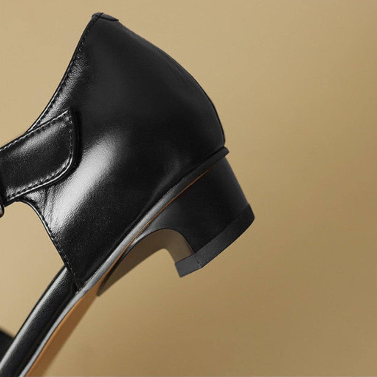 Celise | Talons en Cuir