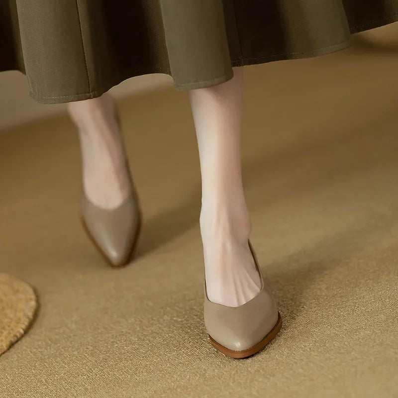 DELAUNAY | Escarpins Épurés Talon Bloc Manon