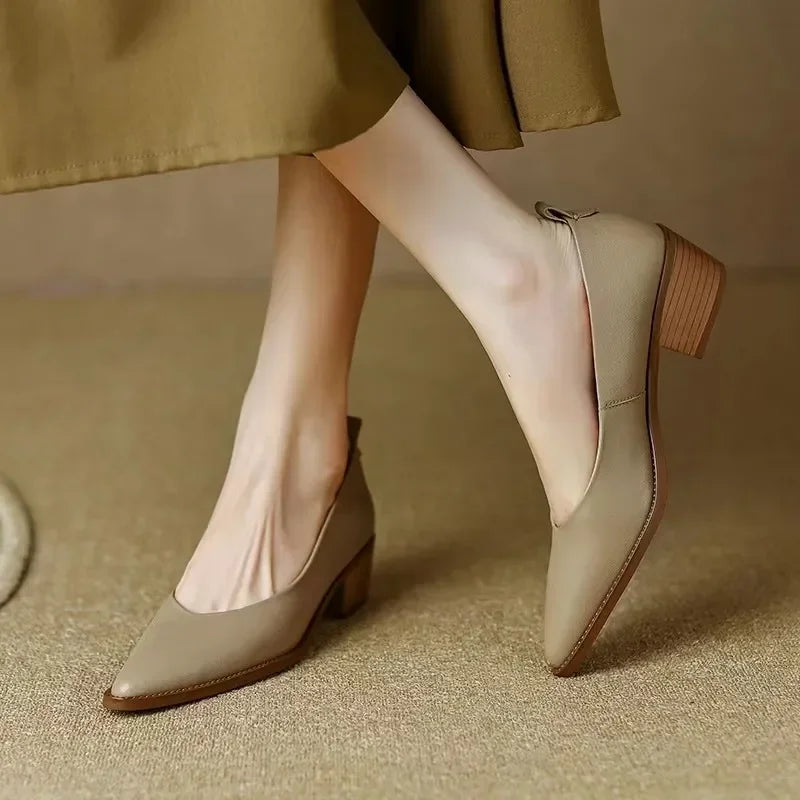 DELAUNAY | Escarpins Épurés Talon Bloc Manon