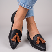 Liv | Mocassins pointus à glands