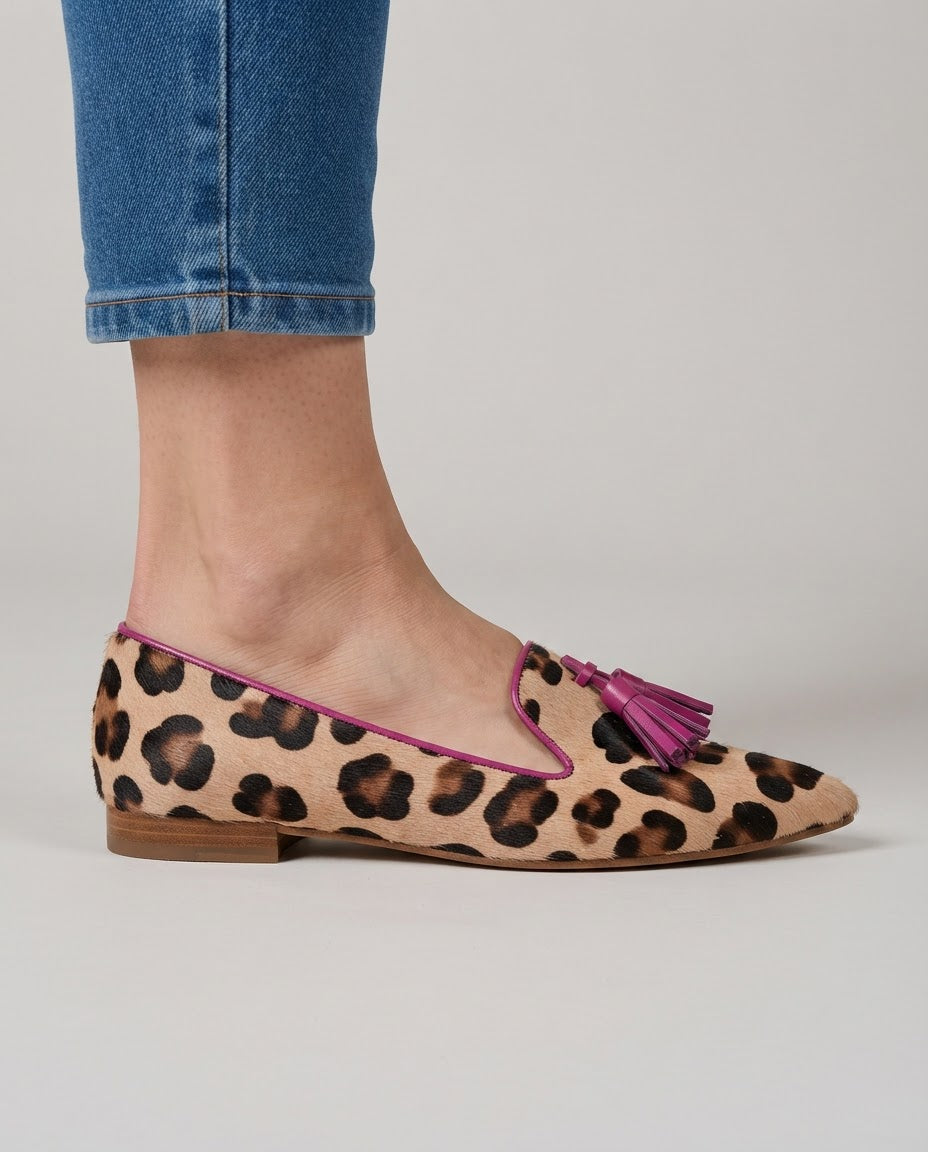 Mocassins Ginevra — Imprimé léopard, Pompons fuchsia