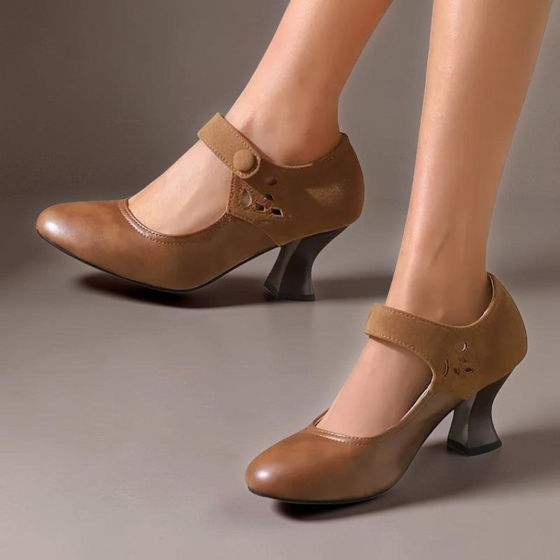 DELAUNAY | Escarpins Daim Bride Cheville Camille